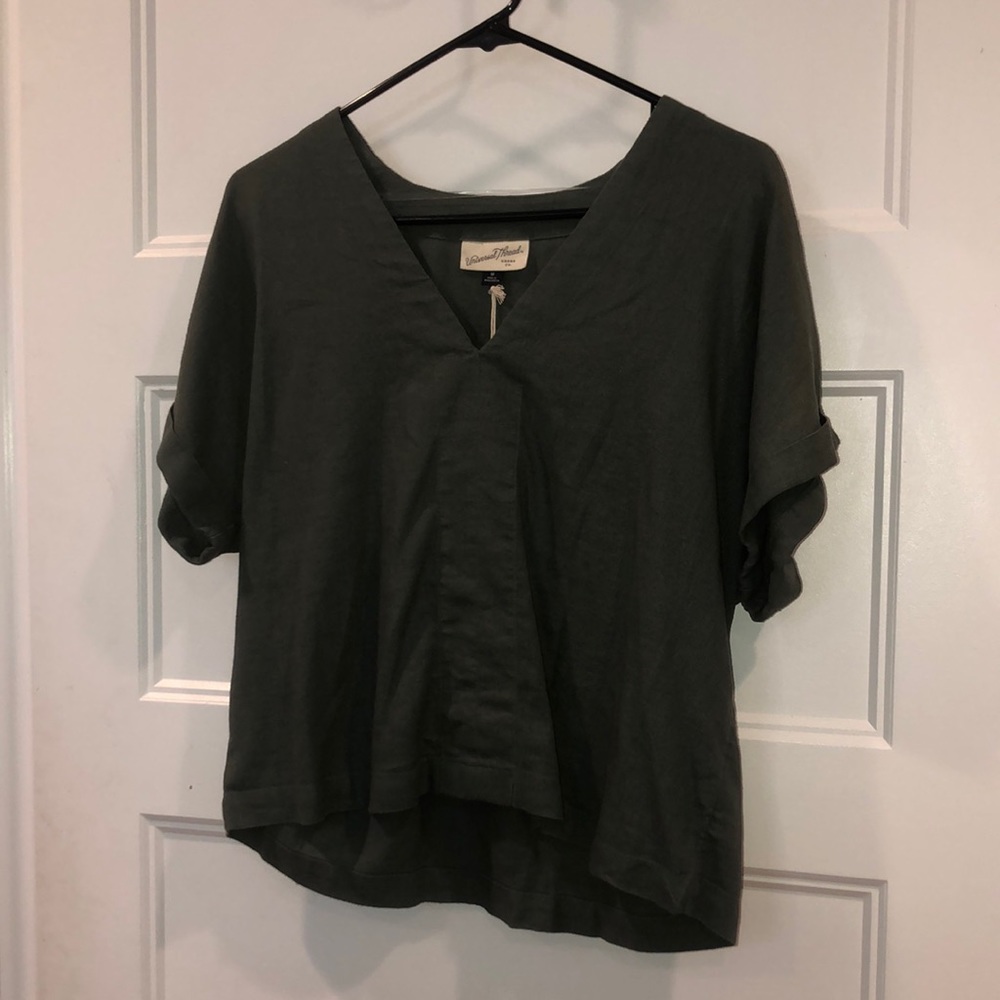 Brand new shirt, tags still on!